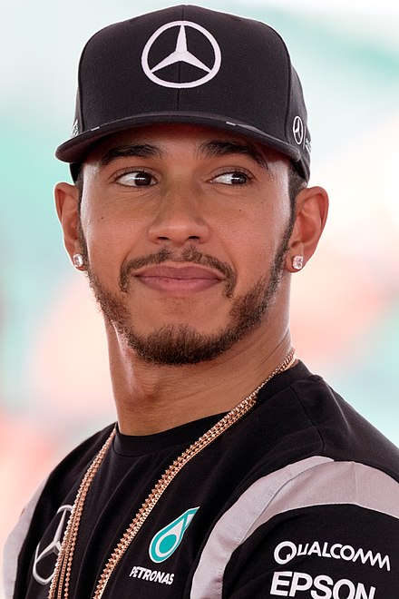 440px-Lewis_Hamilton_2016_Malaysia_2.jpeg